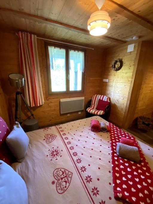 Le Chalet Des Coeurs Le Tholy Exteriör bild