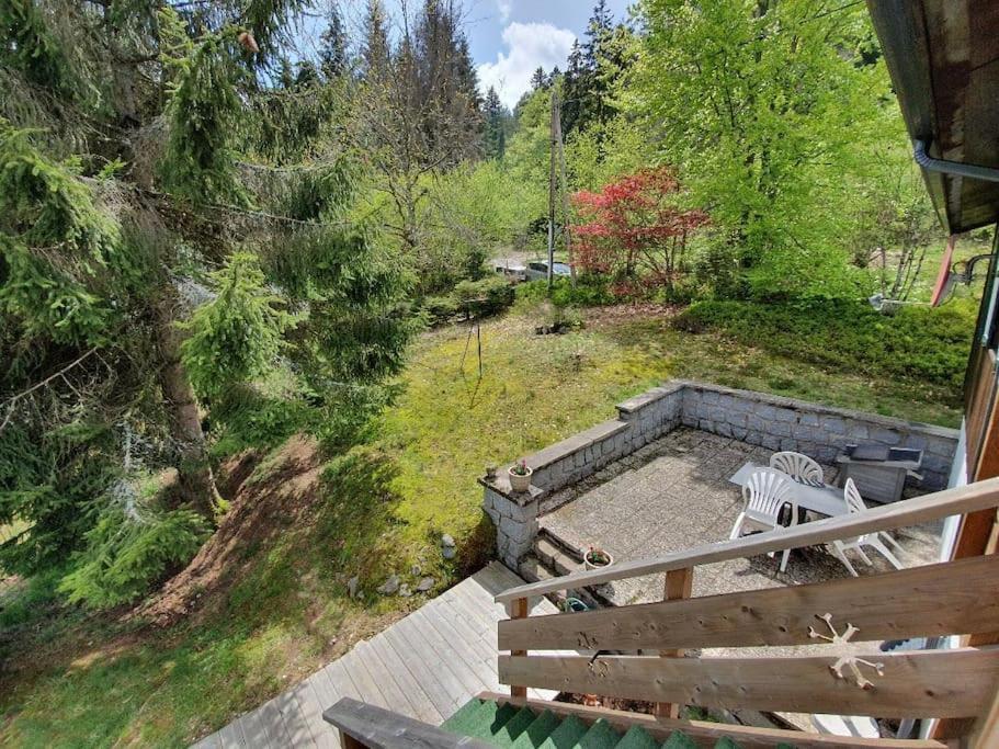 Le Chalet Des Coeurs Le Tholy Exteriör bild